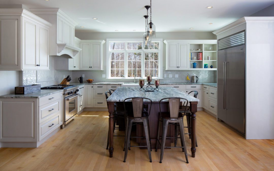 Seven Things to Consider Before Purchasing a Kitchen or Bathroom Remodel From a National Home Improvement Chain
